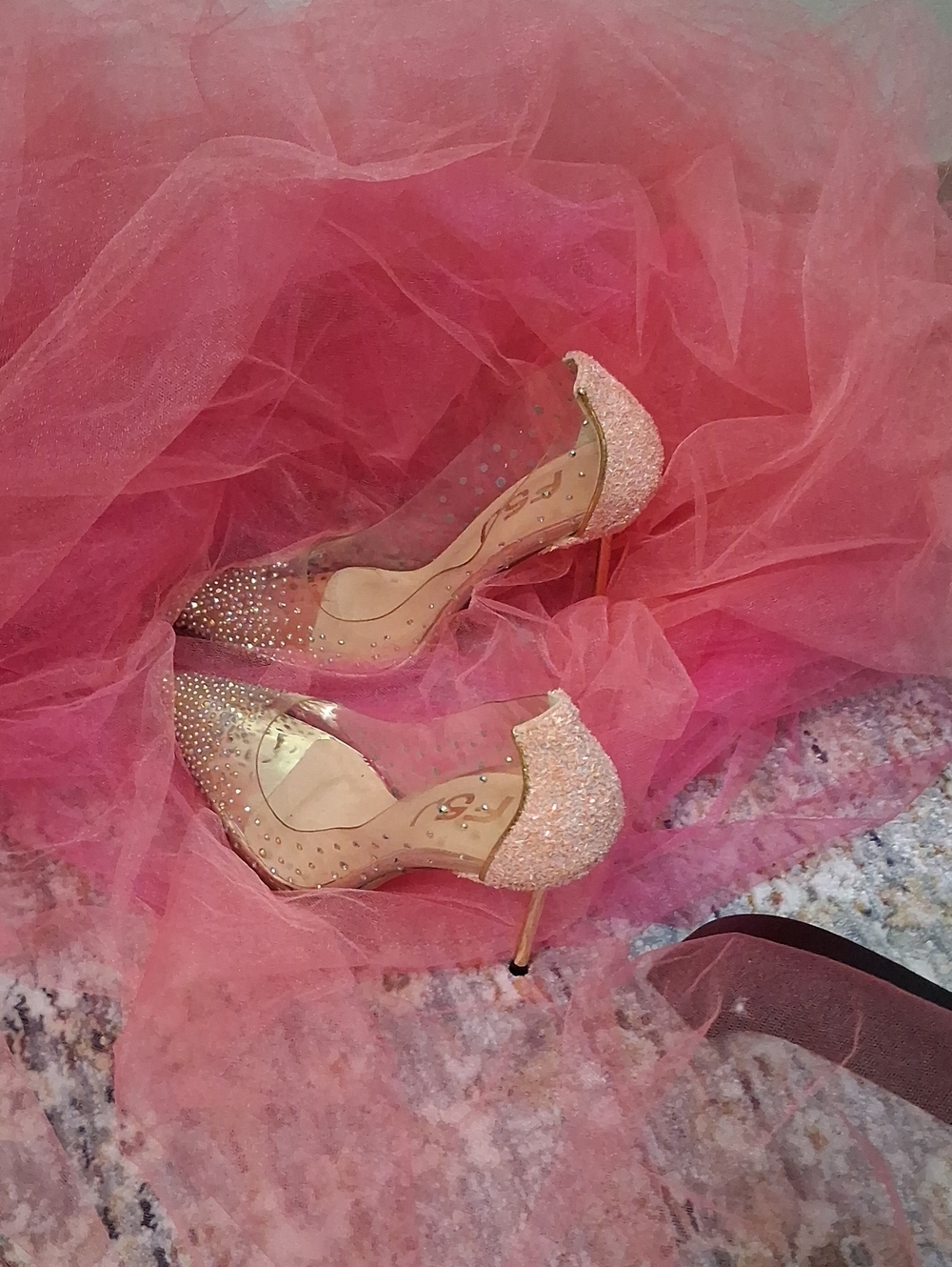 FSJ, Stylish Transparent Heels with Gold and Pink Accents✨️ - Picture 2 of 12